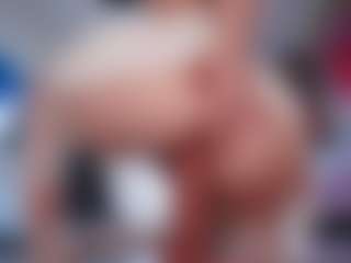 Live cam show with makotomai - Brown Eyes on friskycurves.com