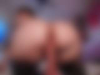 makotomai's Live Sex Cam Show