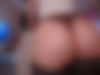 makotomai's Live Sex Cam Show