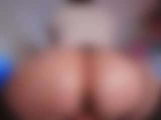 makotomai's Live Sex Cam Show