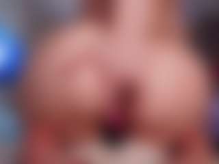 makotomai's Live Sex Cam Show