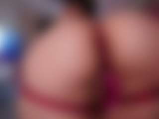 makotomai's Live Sex Cam Show