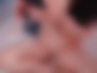 makotomai's Live Sex Cam Show