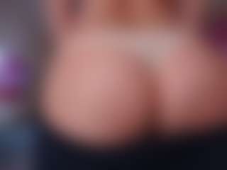 makotomai's Live Sex Cam Show