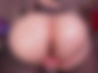 makotomai's Live Sex Cam Show