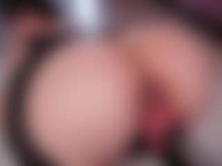 makotomai's Live Sex Cam Show