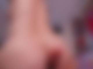 makotomai's Live Sex Cam Show