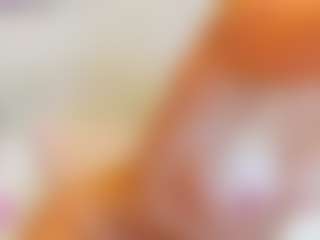 Live cam show with -Elisa- - Strip on AdultVida.com