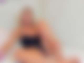 Live cam show with -Elisa- - Blonde Hair on fapnchat
