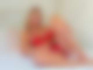 Live cam show with -Elisa- - MILF on sexytreat.net