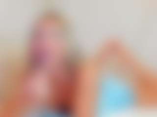 Live cam show with -Elisa- - BBW Teen (18+) on CamwithHer