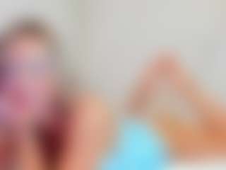 Live cam show with -Elisa- - Mature on sexylive.show