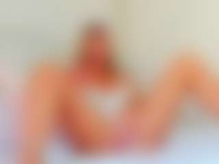 Live cam show with -Elisa- - Bedroom on CamClone
