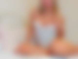 Live cam show with -Elisa- - Squirt Mature on thefappeningchat.com
