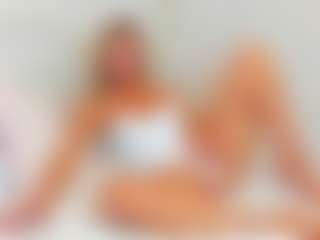 Live cam show with -Elisa- - Mature on Milfs Live