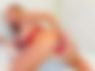 Live cam show with -Elisa- - Bedroom on fapnchat