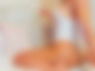 Live cam show with -Elisa- - Bedroom Teen (18+) on fapnchat