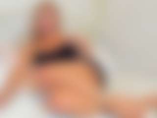 Live cam show with -Elisa- - HD Teen (18+) on AdultVida.com