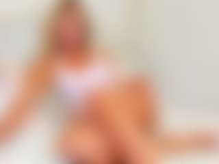 Live cam show with -Elisa- - Squirt Blonde Hair on Milfs Live