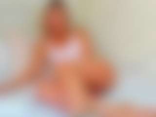 -Elisa- MILF webcam performer live streaming