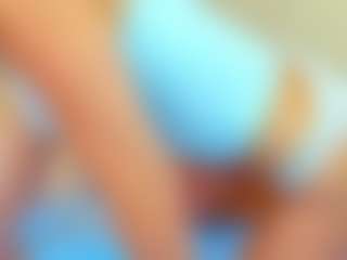 Live cam show with -Elisa- - Cum Mature on Dolls Live