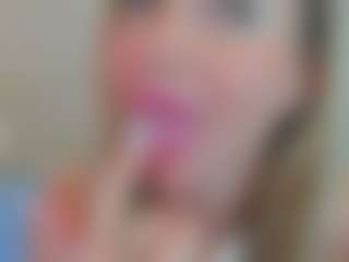 Live cam show with -Elisa- - Dildo Or Vibrator on Chatstar