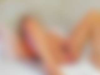 Live cam show with -Elisa- - Blonde Hair on Camsoda Late Night