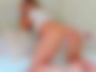 Live cam show with -Elisa- - Control on Fling VIP Chat
