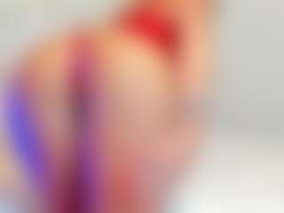 EllisaCherry's Live Sex Cam Show