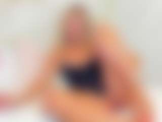 Live cam show with EllisaCherry - Amateur on Fling VIP Chat