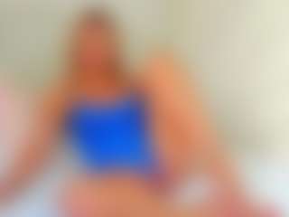 EllisaCherry's Live Sex Cam Show
