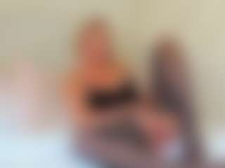 EllisaCherry's Live Sex Cam Show