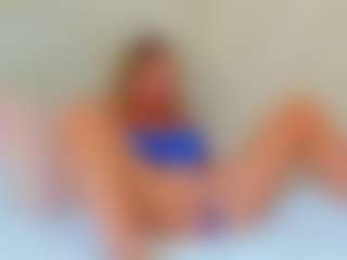 EllisaCherry's Live Sex Cam Show