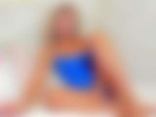 Live cam show with EllisaCherry - Bedroom Mature on Camsoda