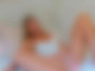 Live cam show with EllisaCherry - Blonde Hair Big Tits on Camsoda