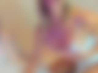 Live cam show with EllisaCherry - Athletic BBW on CamwithHer