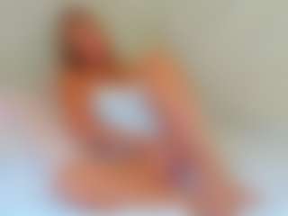 Live cam show with EllisaCherry - Genital Piercings on Milfs Live