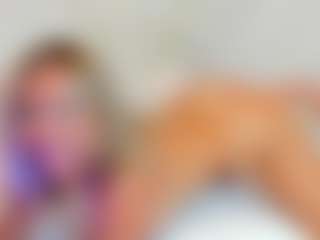 EllisaCherry's Live Sex Cam Show