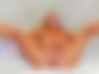 Live cam show with EllisaCherry - Big Ass on pussylord.com