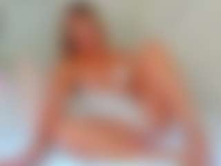 EllisaCherry's Live Sex Cam Show