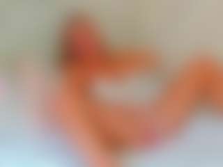 EllisaCherry's Live Sex Cam Show