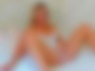 EllisaCherry's Live Sex Cam Show