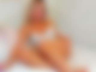 Live cam show with EllisaCherry - Solo on Camsoda