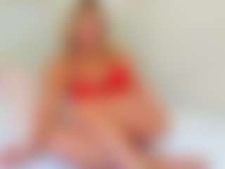 Live cam show with EllisaCherry - Sexwebcam Mature on Instabang