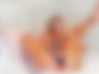 EllisaCherry's Live Sex Cam Show