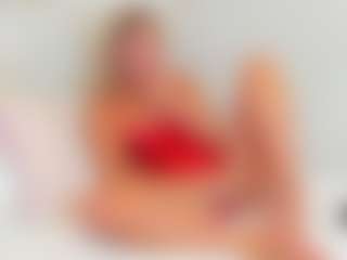 Live cam show with EllisaCherry - Amateur Mature on Camsoda