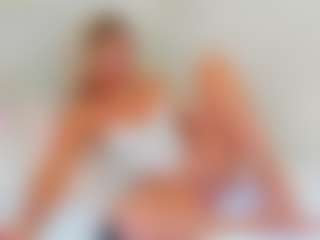 EllisaCherry's Live Sex Cam Show