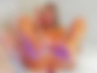 EllisaCherry's Live Sex Cam Show