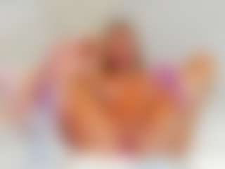 EllisaCherry's Live Sex Cam Show