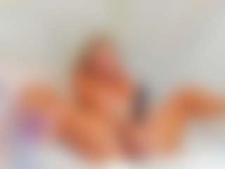 Show de cam en vivo con EllisaCherry - Full Nudity en Camsoda